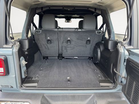 Used 2024 Jeep Wrangler Unlimited Sport AWD/4WD image 5