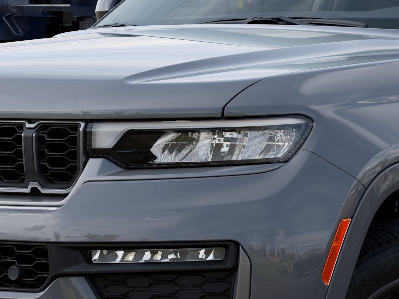 New 2027 Jeep Grand Cherokee Limited AWD/4WD image 11