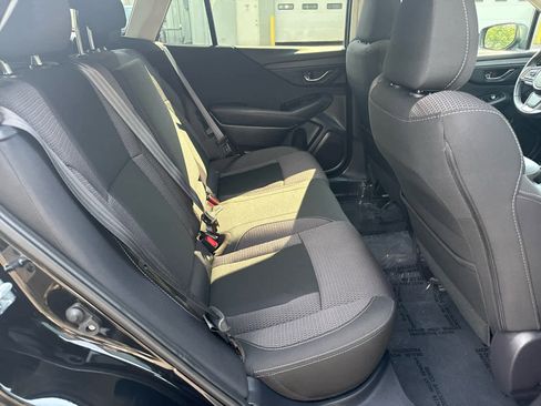 Used 2023 Subaru Outback Premium image 14