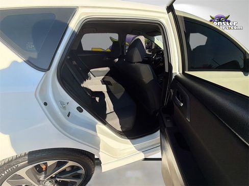 Used 2017 Toyota Corolla iM w/ Carpet Mat Package image 28