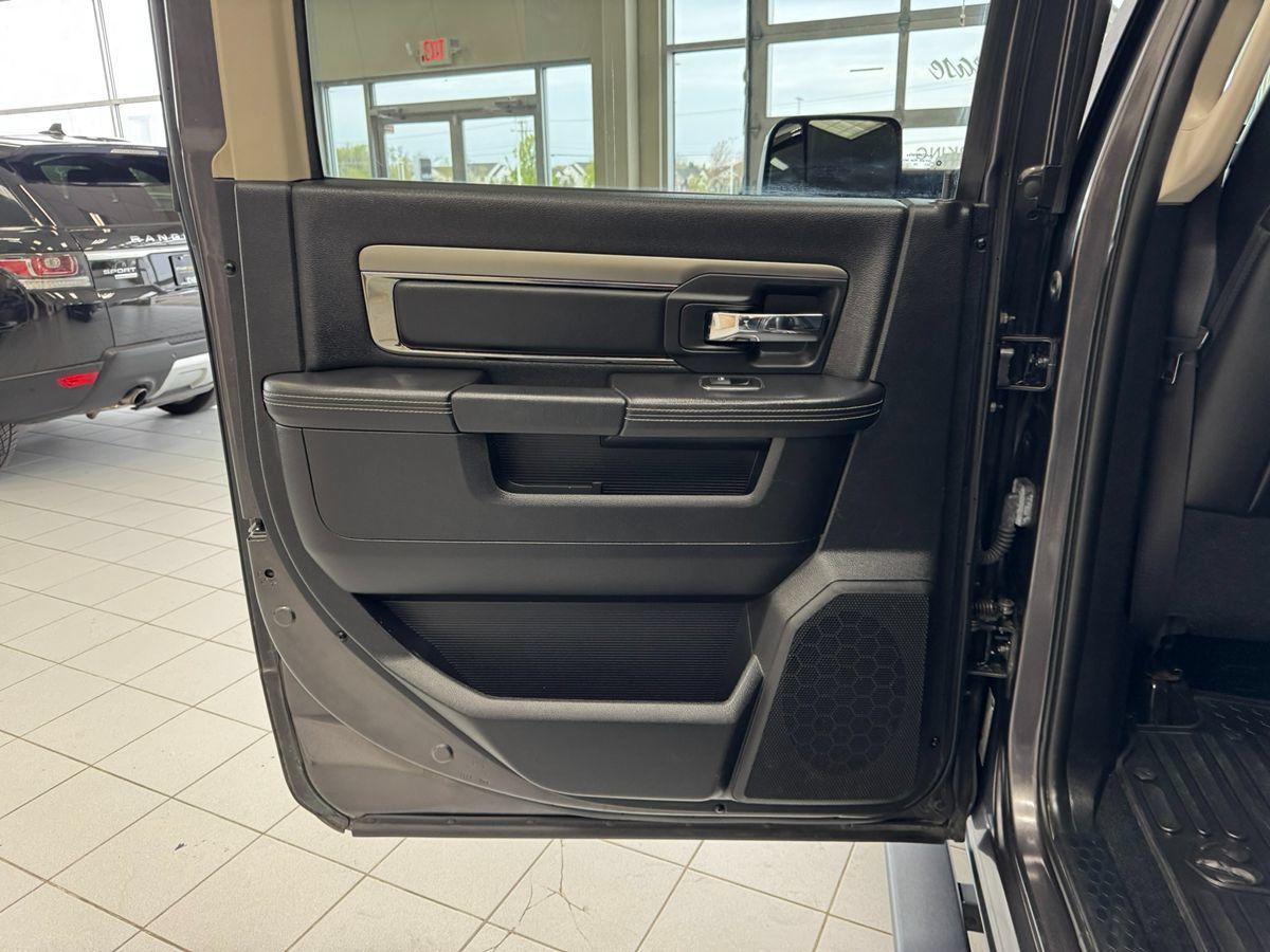 Used 2014 RAM 1500 Sport w/ Trailer Tow Group AWD/4WD image 43