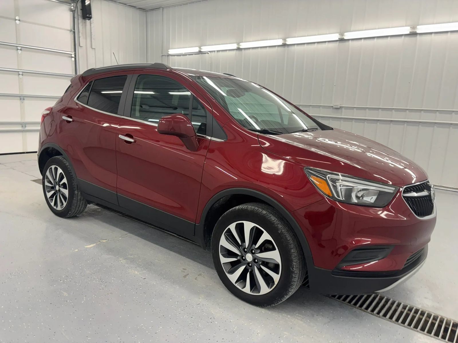 Used 2022 Buick Encore Preferred AWD/4WD image 16