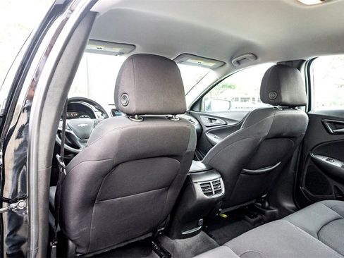 Used 2024 Chevrolet Malibu LT image 28