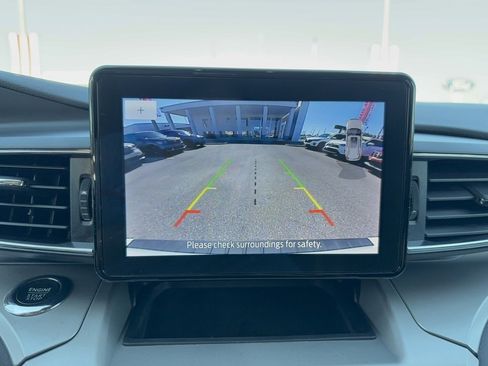 Certified 2022 Ford Explorer XLT w/ Equipment Group 202A image 21