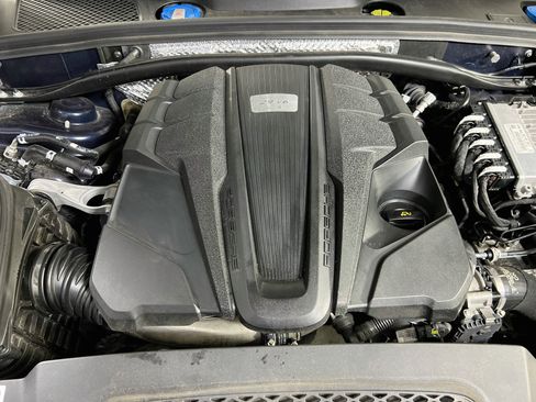 Used 2021 Porsche Macan GTS AWD/4WD image 31