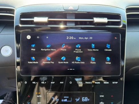 Used 2023 Hyundai Santa Cruz SEL Premium AWD/4WD image 26