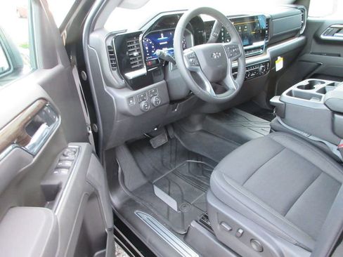 New 2026 Chevrolet Silverado 1500 RST AWD/4WD image 14