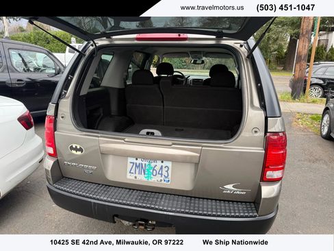Used 2003 Ford Explorer XLT image 8