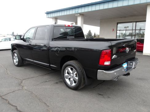 Used 2018 RAM 1500 Big Horn image 3