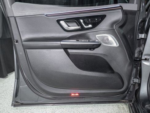Certified 2023 Mercedes-Benz EQE 500 4MATIC SUV image 10