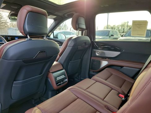 New 2026 Lincoln Nautilus Reserve image 15