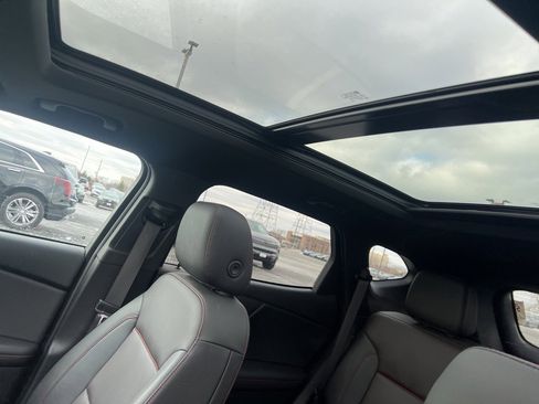 Used 2023 Chevrolet Blazer RS w/ Driver Confidence II Package image 10