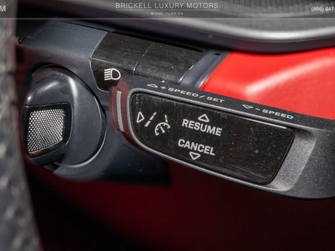 Used 2020 Porsche 911 Carrera RWD image 27