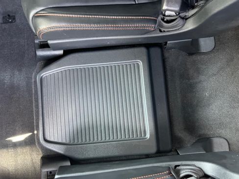 Used 2025 Honda Pilot TrailSport image 29