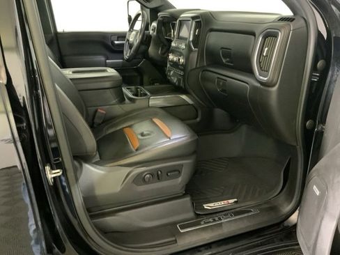 Used 2020 GMC Sierra 2500 AT4 w/ AT4 Premium Package image 32