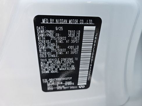 New 2026 INFINITI QX80 4WD w/ Sport Exterior Package image 26