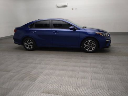 Used 2019 Kia Forte LXS FWD image 11