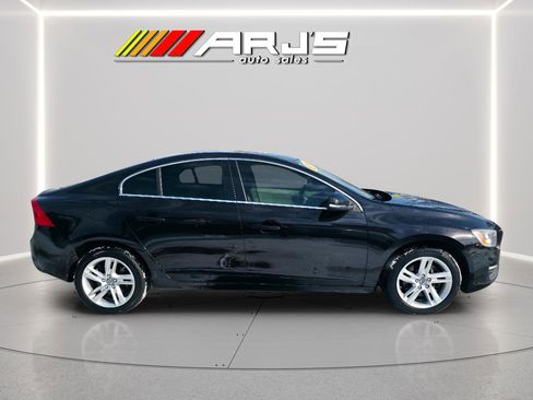 Used 2015 Volvo S60 T5 Premier w/ Convenience Package image 6