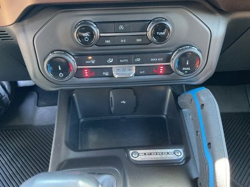 Certified 2022 Ford Bronco Outer Banks AWD/4WD image 22