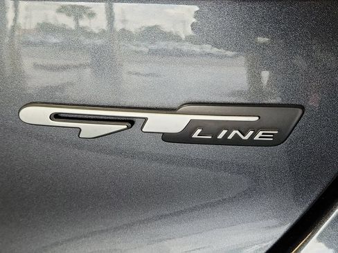 Used 2023 Kia Forte GT-Line w/ GT-Line Premium Package FWD image 7