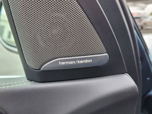 New 2026 BMW X5 xDrive40i AWD/4WD image 16