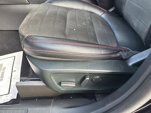 Certified 2022 Ford Escape SEL w/ SEL Stealth AWD Package image 12