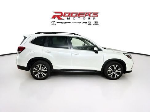 Used 2021 Subaru Forester Limited w/ Popular Package #3 AWD/4WD image 9