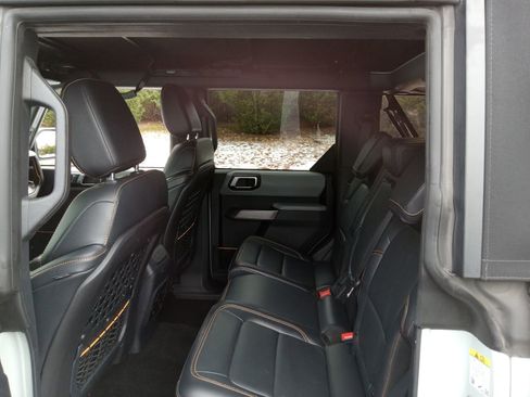 Used 2021 Ford Bronco Badlands image 24