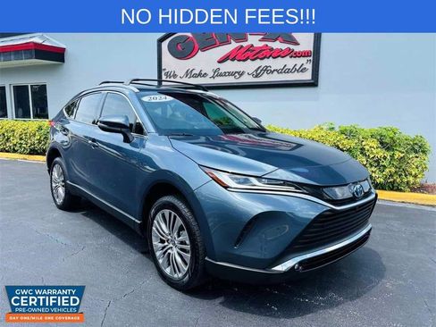 Used 2024 Toyota Venza Limited image 1