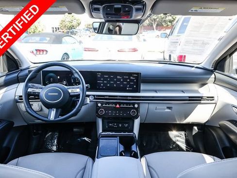 Certified 2025 Hyundai Tucson SEL AWD/4WD image 13