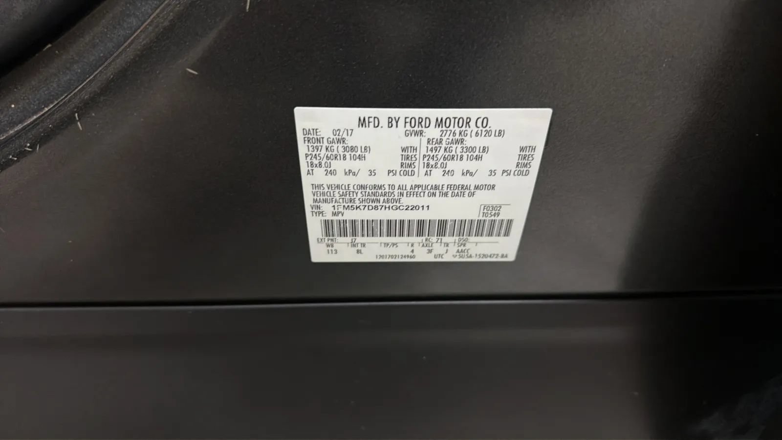 Used 2017 Ford Explorer XLT w/ Equipment Group 201A FWD image 24