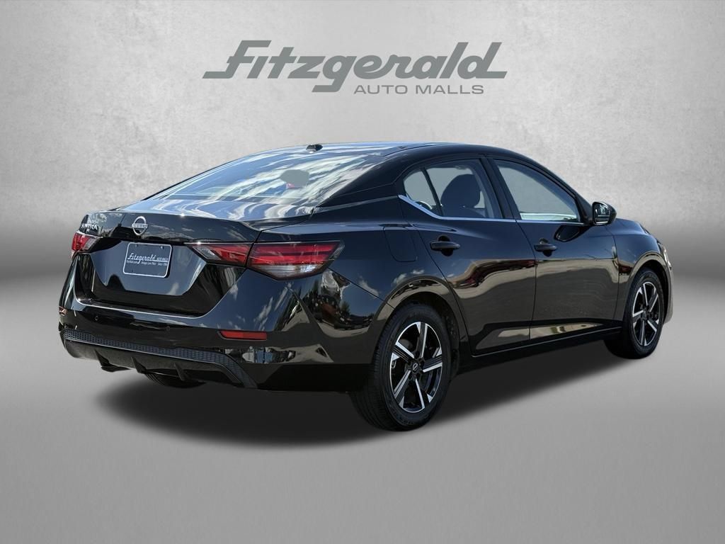 Used 2025 Nissan Sentra SV FWD image 28