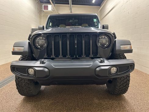 Used 2022 Jeep Wrangler Willys image 6