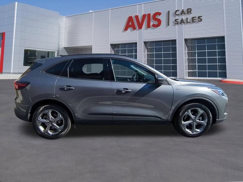 Used 2025 Ford Escape ST-Line FWD image 5
