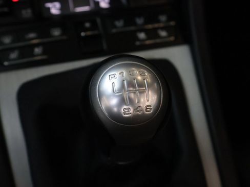 Used 2022 Porsche 718 Boxster RWD image 21