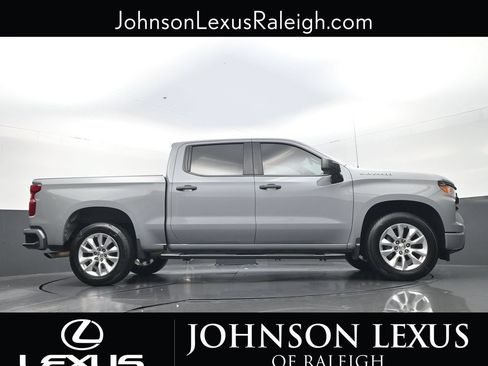 Used 2025 Chevrolet Silverado 1500 Custom RWD image 20