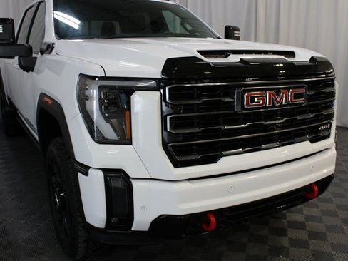 Used 2024 GMC Sierra 2500 AT4 w/ AT4 Premium Plus Package image 34