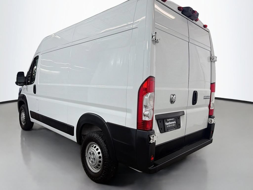 Used 2025 RAM ProMaster 2500 w/ Convenience Group FWD image 7