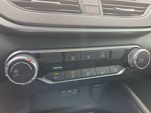 Used 2025 Nissan Altima 2.5 SR FWD image 21