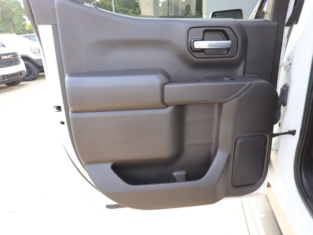 Certified 2022 Chevrolet Silverado 1500 Custom AWD/4WD image 22