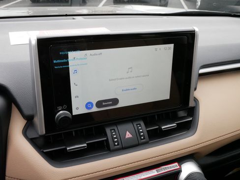 Certified 2025 Toyota RAV4 XLE Premium image 22