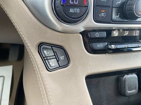 Used 2016 GMC Yukon SLT RWD image 25
