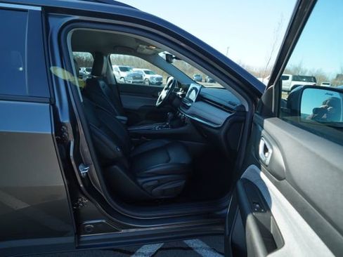 Used 2022 Jeep Compass Latitude image 19