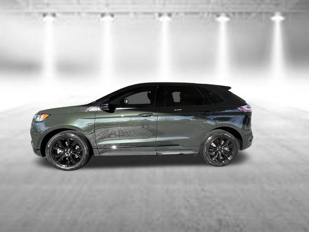 Used 2024 Ford Edge SE w/ Black Appearance Package AWD/4WD image 8