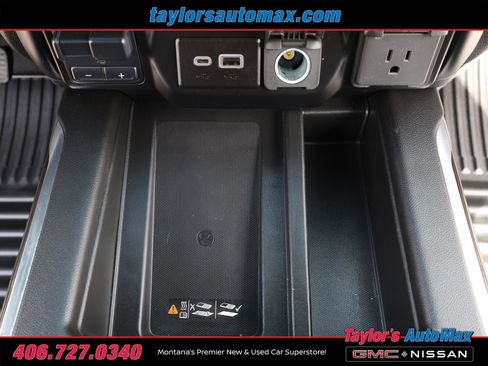 Used 2023 GMC Sierra 3500 SLT image 32