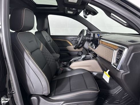 New 2026 GMC Canyon Denali image 53