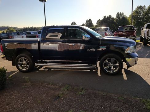 Used 2016 RAM 1500 Big Horn AWD/4WD image 9