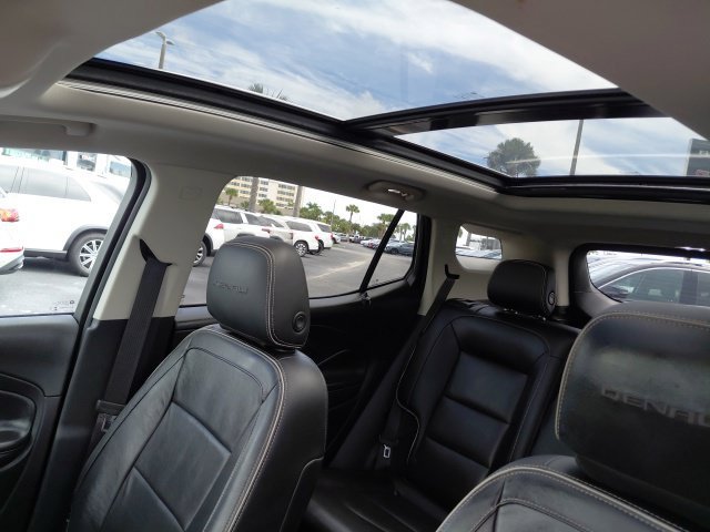 Used 2019 GMC Terrain Denali w/ Advanced Safety Package FWD image 19