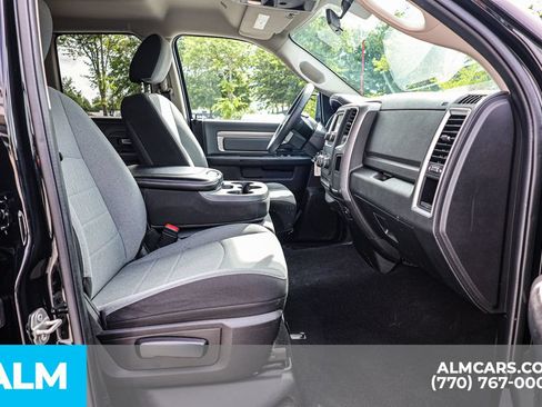 Used 2024 RAM 1500 Classic SLT AWD/4WD image 20