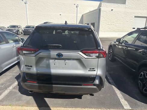Used 2020 Toyota RAV4 XSE w/ Protection Package AWD/4WD image 8